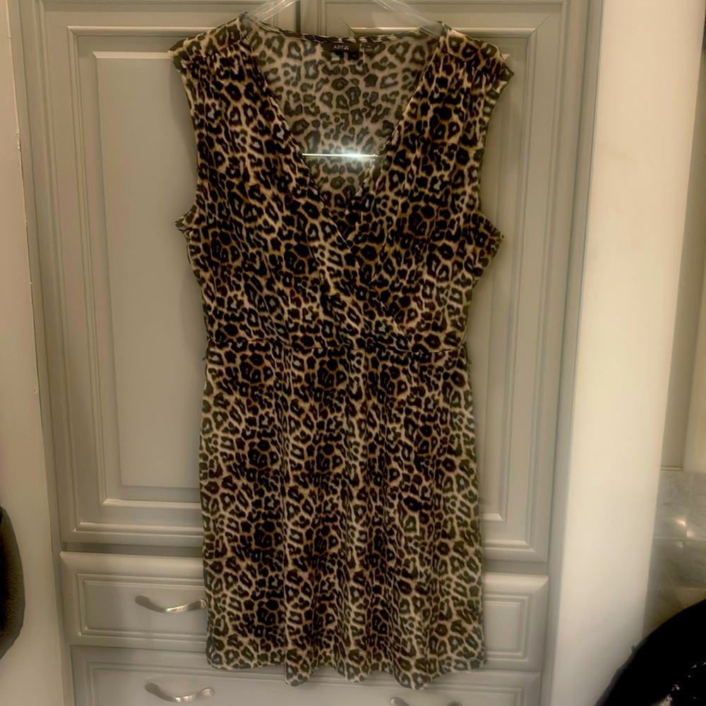 Leopard print apartment nine XL dress.